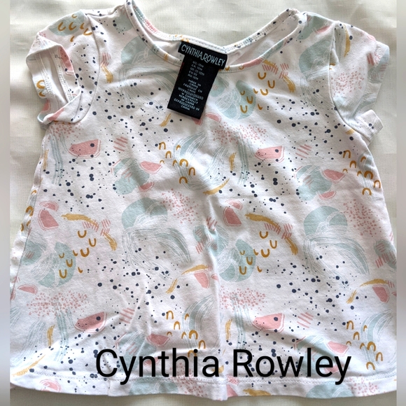 Bundle of Girls Tops and Romper - Picture 4 of 10